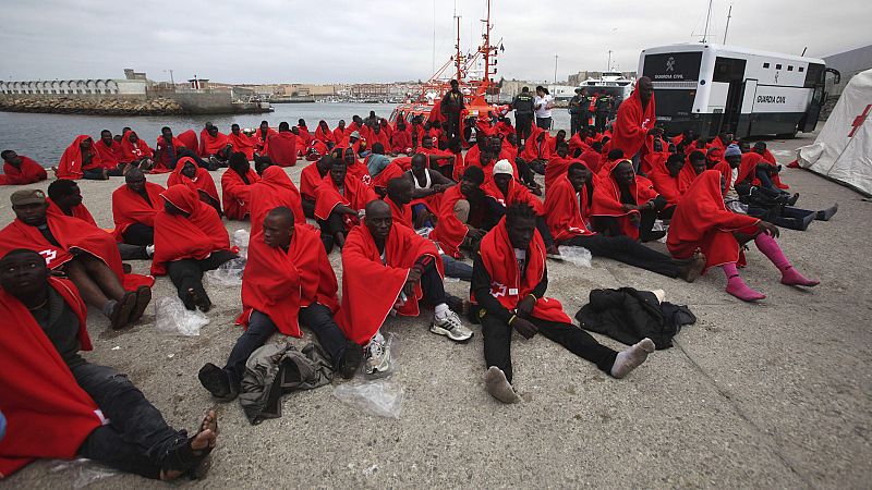 ACNUR denuncia que España tiene "40.000 solicitudes de asilo" por resolver y propone un "plan integral" para la frontera sur