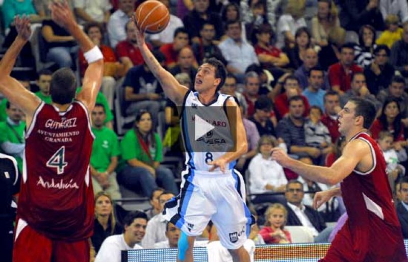 CB Granada 83 - Bruesa San Sebastián 79