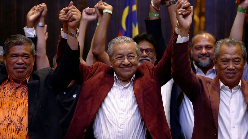 La oposición se alza con el triunfo electoral en Malasia