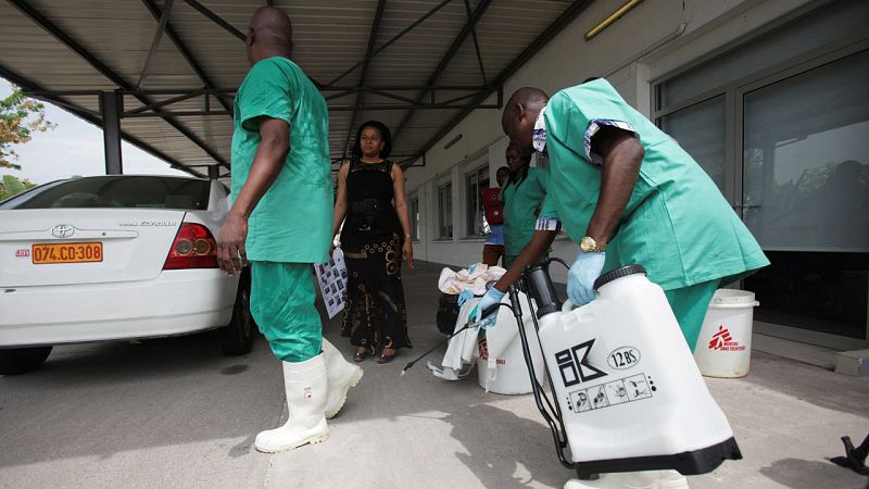 Las primeras muertes por el nuevo brote de ébola en Congo se produjeron en enero, según la OMS