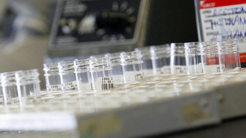 Los antibióticos orales pueden aumentar el riesgo de cálculos en el riñón