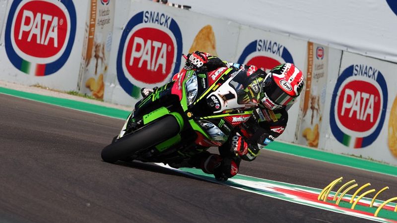 Rea gana la primera carrera de Imola en un nuevo doblete de Kawasaki