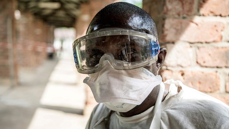 La OMS confirma 39 infectados por ébola en Congo, entre los que ya hay 19 muertos