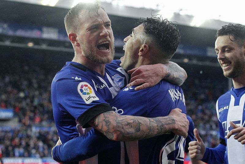 Suecia incluye a Guidetti en una lista para el Mundial sin sorpresas