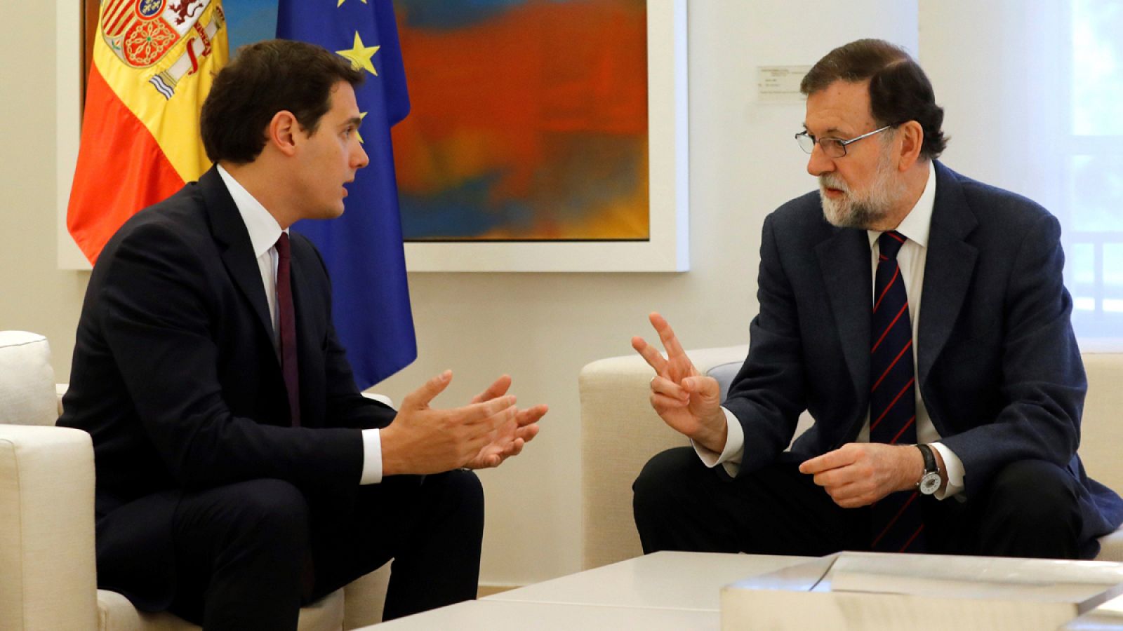 Rivera pide a Rajoy "extender" el artículo 155 para controlar las finanzas, los medios públicos y los Mossos