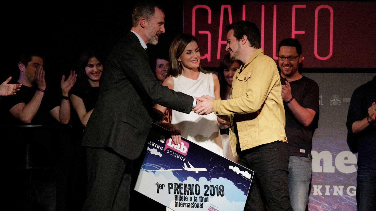 El monólogo "Preguntas y catástrofes", en el que Juan Margalef explica cómo preguntas sin aparente importancia han dado lugar a nuevas ramas de la ciencia, se ha impuesto al del resto de participantes en la final nacional del certamen FaneLab y le h