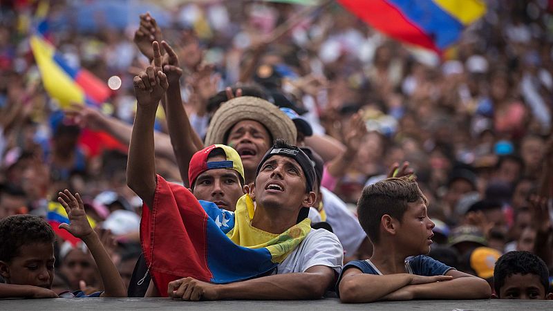 Elecciones en Venezuela, votos para justificar un país en agonía
