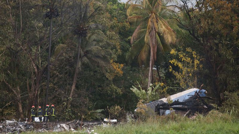 Se eleva a 110 la cifra de muertos en el avión accidentado en La Habana