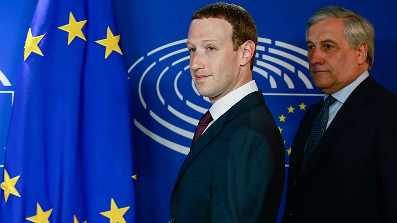 Zuckerberg se disculpa en Bruselas por la fuga de datos y promete evitar injerencias en elecciones europeas