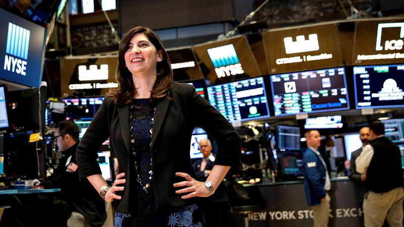 Stacey Cunningham se convierte en la primera mujer en dirigir la bolsa de Wall Street tras más de dos siglos de historia