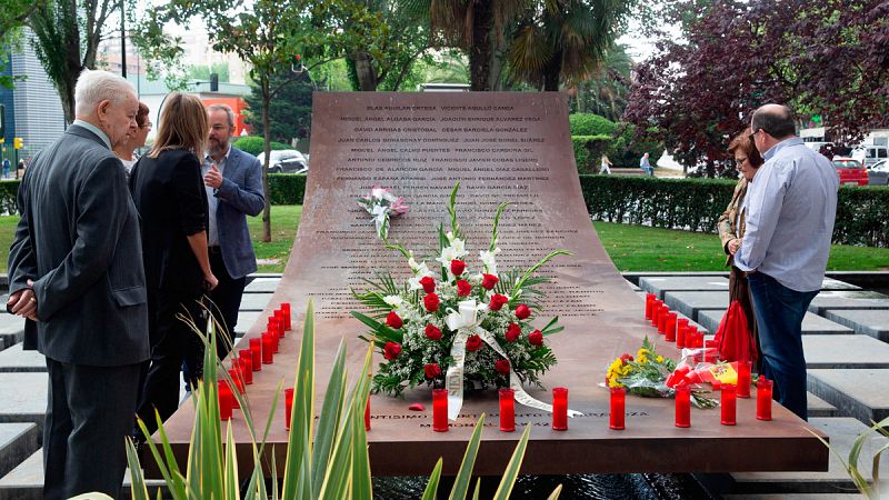 Las familias de las víctimas del Yak-42 piden un homenaje institucional que no llega 15 años después de la tragedia