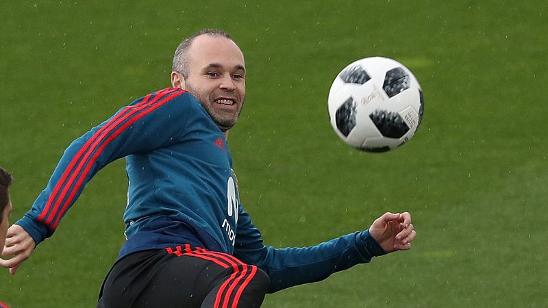 Iniesta: "Lo de Brasil nos tiene que servir de toque de atención"