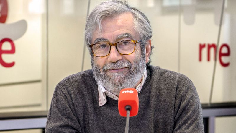 Antonio Muñoz Molina: "El cotilleo es un instinto natural del ser humano"