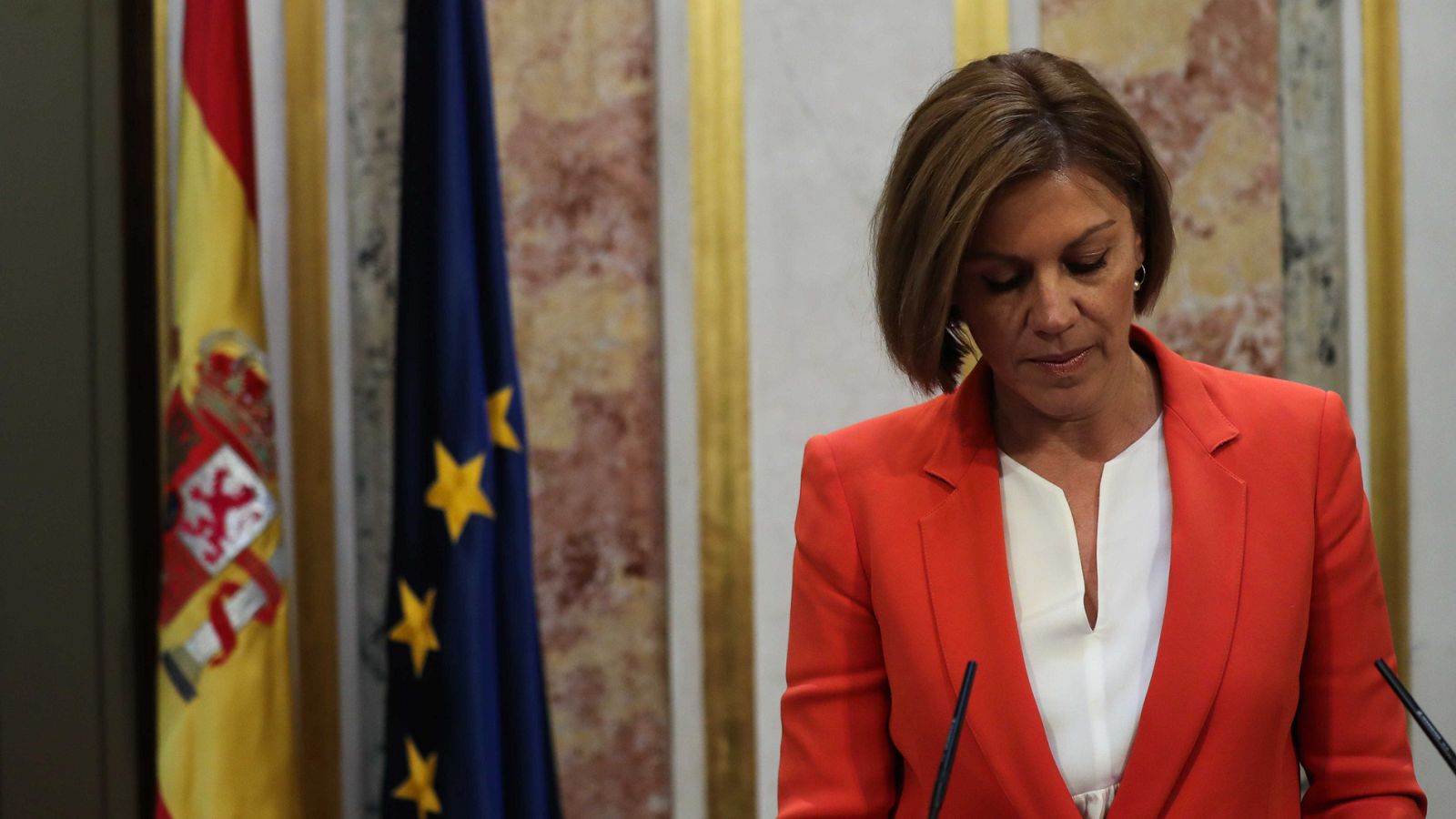 Cospedal: "Rajoy no va a dimitir porque el PP no podría seguir en el Gobierno" - Informativo 24h | Ver