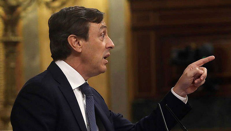 Hernando acusa a Sánchez de querer gobernar con "populistas", "golpistas" y "amigos de ETA"