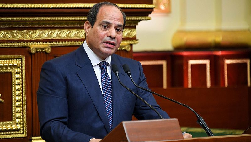 Al Sisi inicia su segundo mandato y promete ampliar el diálogo, salvo con los "terroristas"