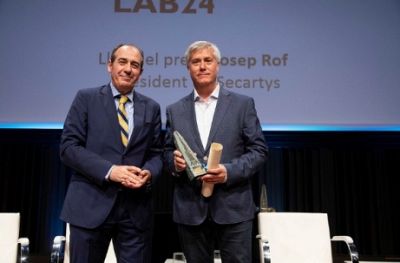 El programa Lab24, del Canal 24 horas, recibe el Premio Connexi�