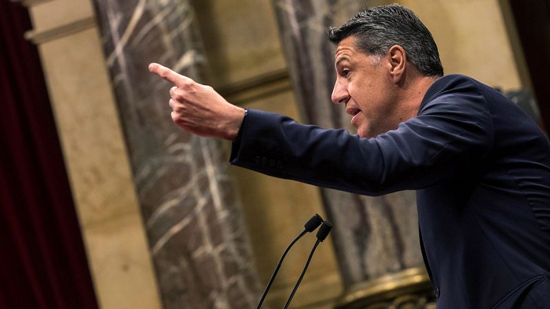 Albiol: "Sánchez solo ha tardado seis días en vendernos a los catalanes"