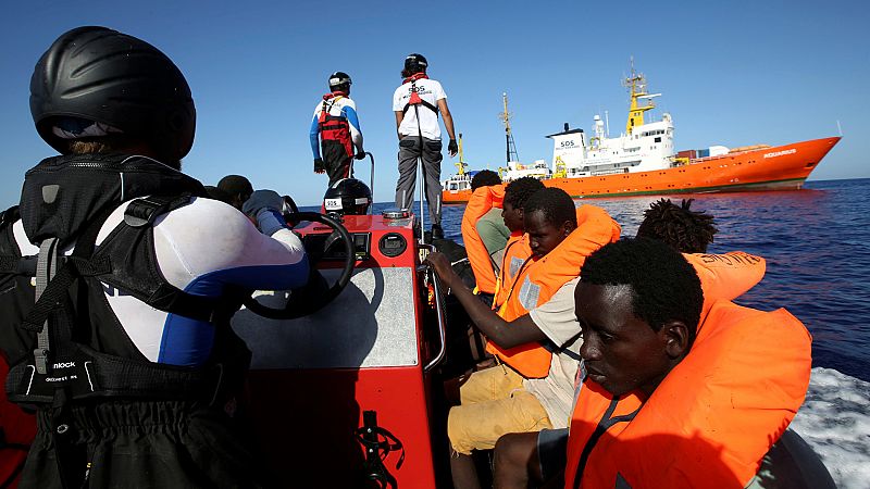 Pedro Sánchez da orden de acoger al barco Aquarius en Valencia ante la "crisis humanitaria"