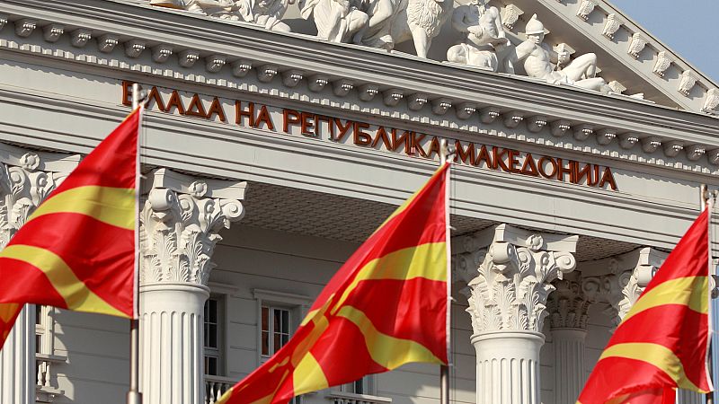 Macedonia cambia su nombre tras un acuerdo "histórico" que allana su entrada en la UE