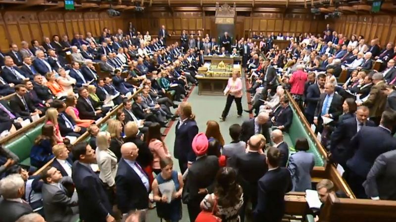 El Parlamento británico rechaza permanecer en el Espacio Económico Europeo tras el 'Brexit'