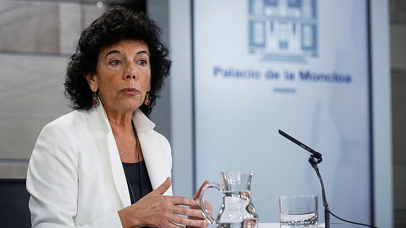 El Gobierno defiende que Planas "no tiene cuentas pendientes con la Justicia" y expresa su "plena confianza" en él