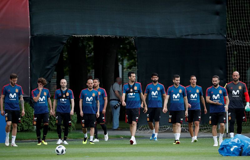 Hierro prepara con un ambiente inmejorable el partido ante Irán