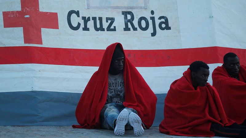 Tres de cada cinco españoles, a favor de cambios legales que eviten las muertes de migrantes en el Mediterráneo