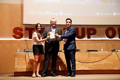 Recognition Award Startup Ol� 2016