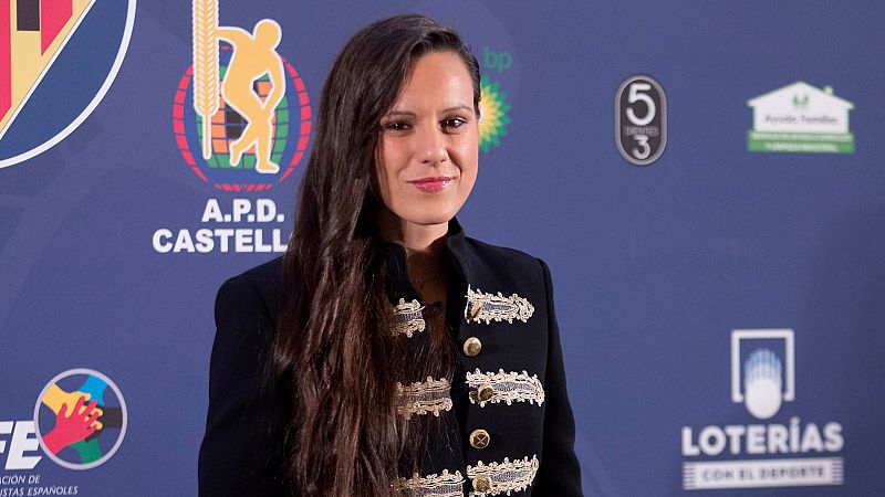 La española Joana Pastrana, campeona del mundo del peso mínimo