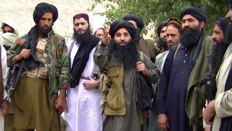 El principal grupo talibán paquistaní confirma la muerte de Fazlullah y nombra a un nuevo líder