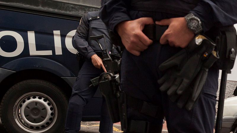 La Policía encuentra las cuatro esculturas de "la Roldana" desaparecidas en Cádiz