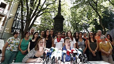 Las feministas de Pamplona rechazan que las mujeres vistan de negro en el chupinazo