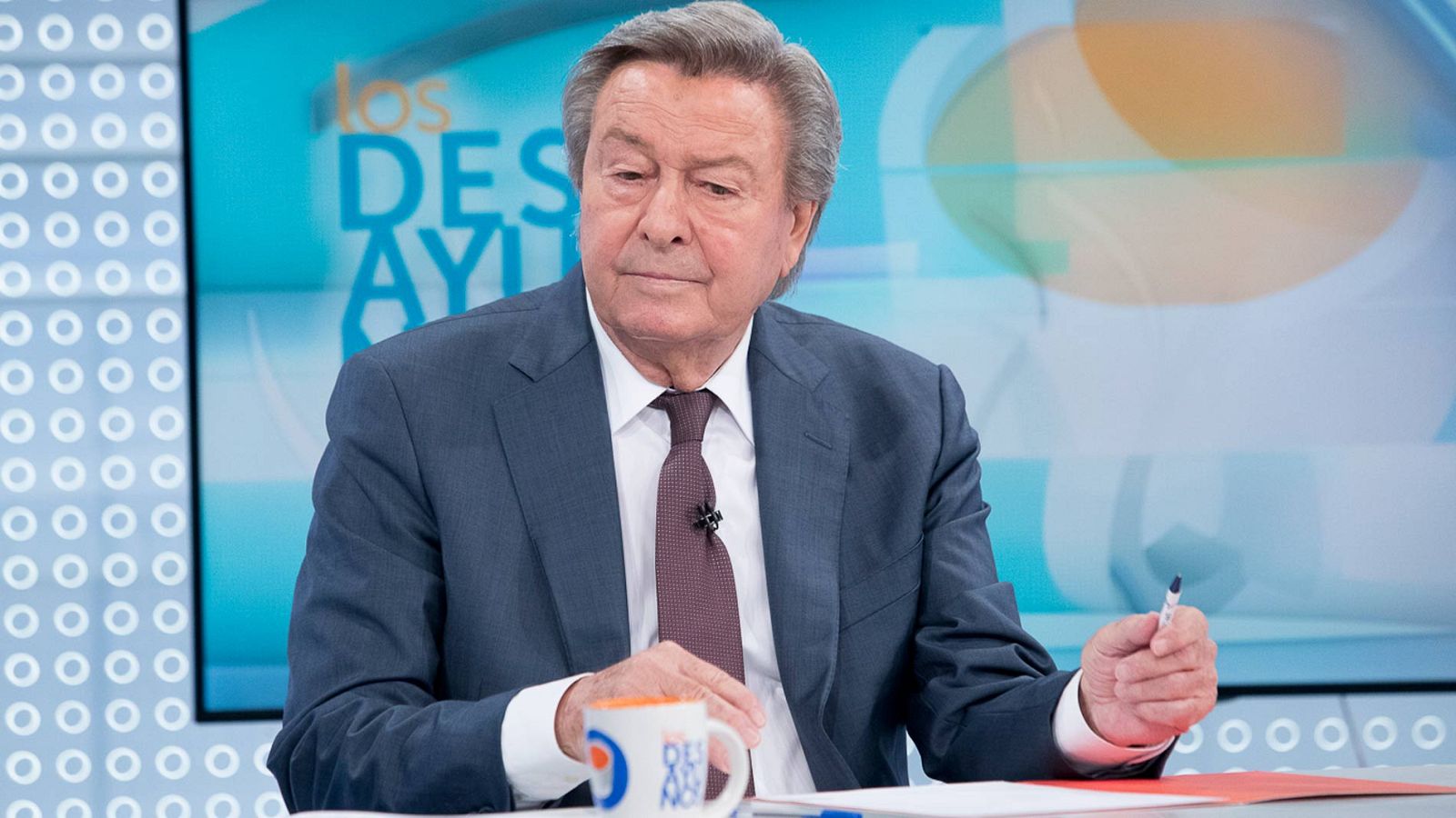 El presidente del Congreso del PP señala que "no dice mucho a favor" de Casado que denuncie "juego sucio" - Los desayunos | Ver