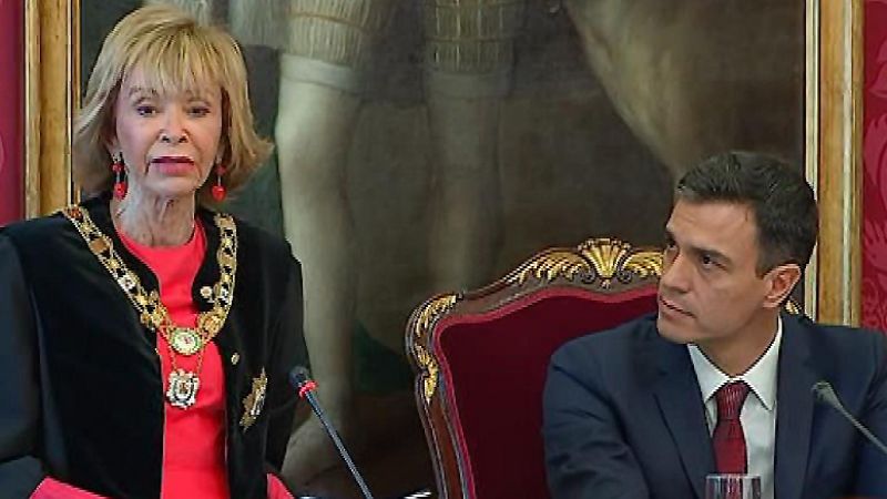 María Teresa Fernández de la Vega se convierte en la primera mujer al frente del Consejo de Estado