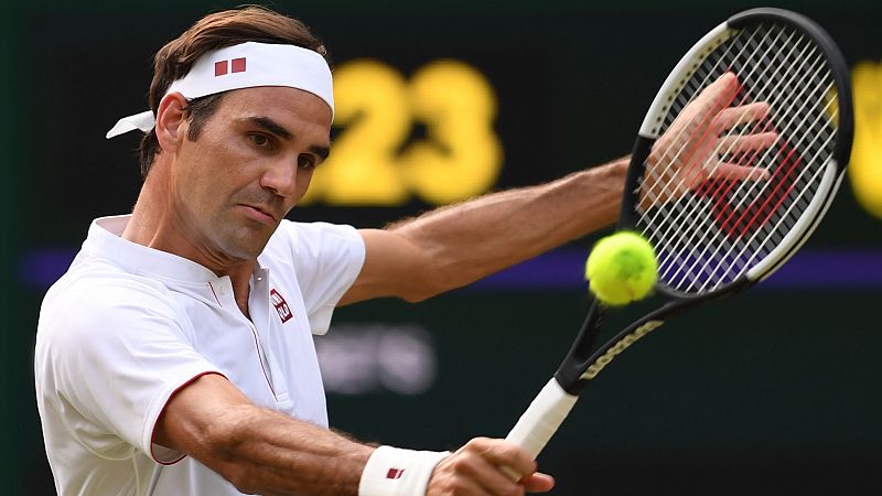 Roger Federer avanza a octavos y bate el récord de Connors