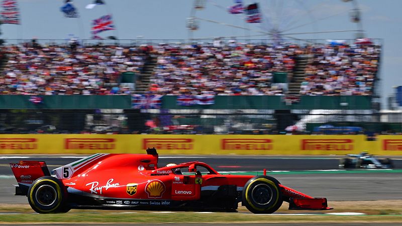 Vettel vence en casa de Hamilton y toma distancia en el Mundial