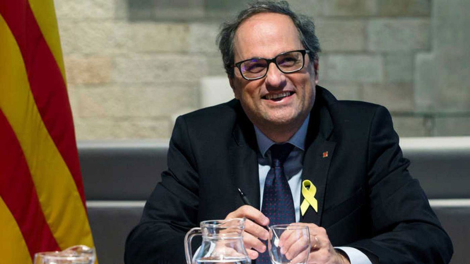 Llarena suspende de sus cargos a seis diputados catalanes y Torra califica de "indecente" la decisión