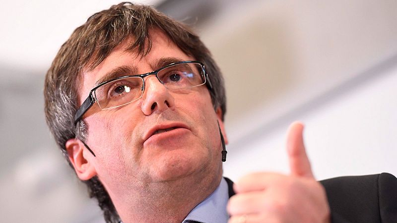 Puigdemont dice que han "derrotado" la "mentira del Estado" y luchará "hasta el final"