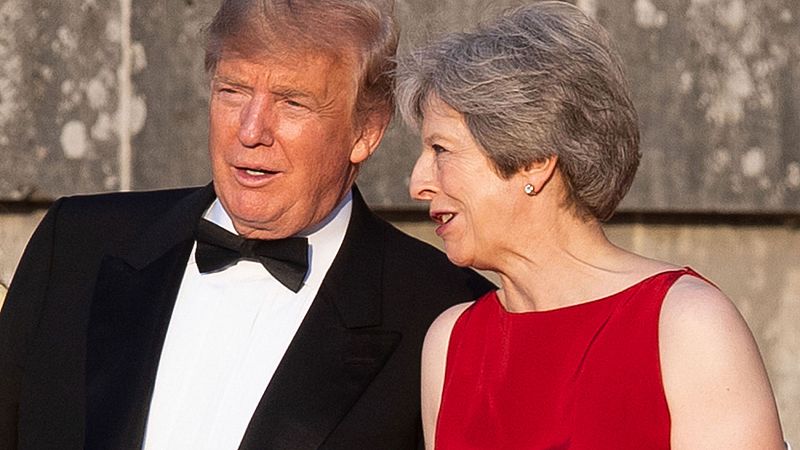 Trump ataca la gestión de May y dice que su plan del 'Brexit 'puede "matar" un acuerdo comercial con EE.UU.