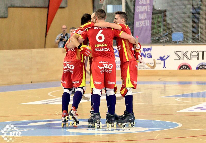 España supera a Holanda con lucidez