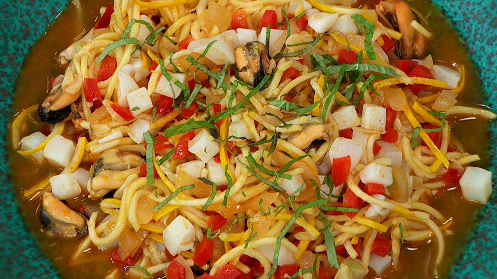 Torres en la cocina - Sepia con fideos de calabacín