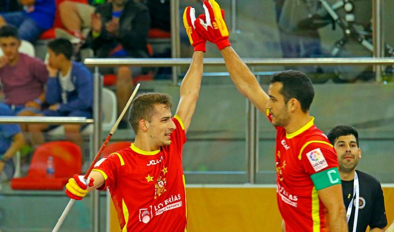 España pasa con nota ante Alemania su primer test serio