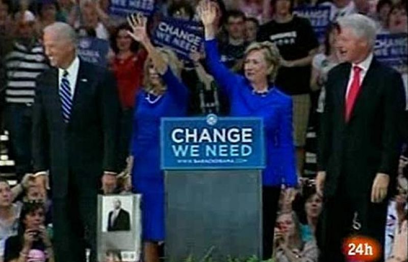Hillary y Bill Clinton, juntos por primera vez en un mitin a favor de Obama