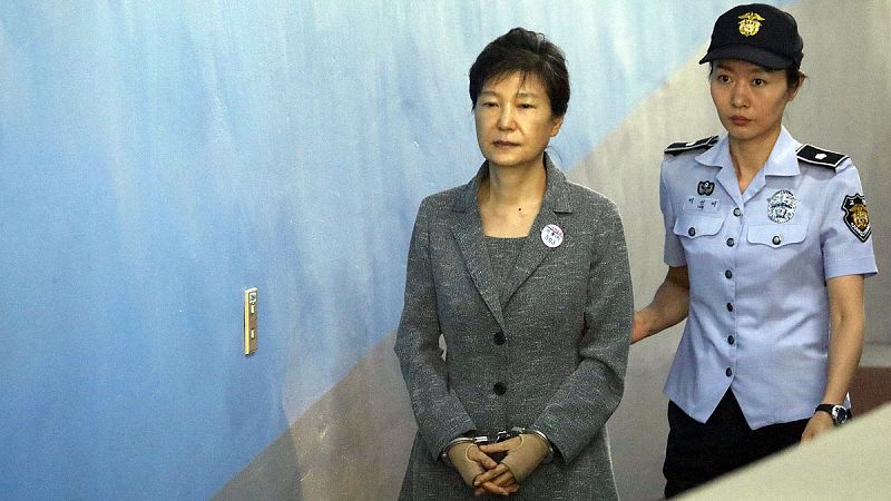 La expresidenta surcoreana Park suma otra condena de 8 años de cárcel por financiaión ilícita e interferir en las elecciones