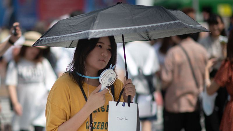 La histórica ola de calor en Japón deja 80 muertos y más de 22.000 personas atendidas en el hospital