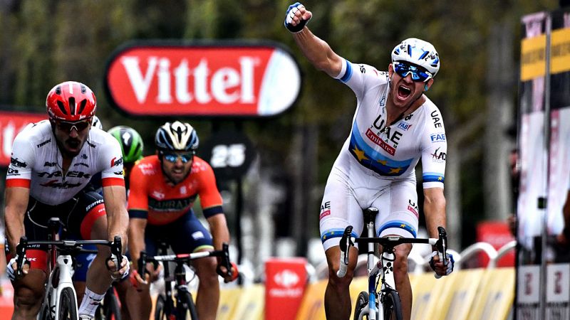 Kristoff gana la etapa de Pars y Geraint Thomas pone a Gales en el mapa ciclista