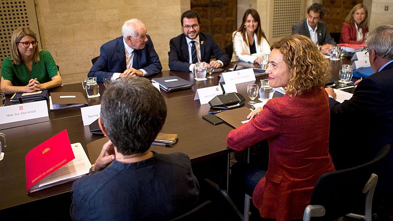 El Gobierno y la Generalitat "normalizan" su relación con "discrepancias" sobre la independencia