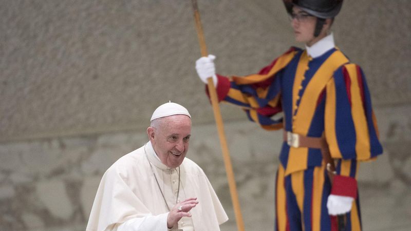 El papa Francisco modifica el Catecismo y declara "inadmisible" la pena de muerte