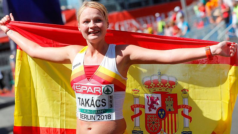 Julia Takacs logra un histórico bronce para la marcha española